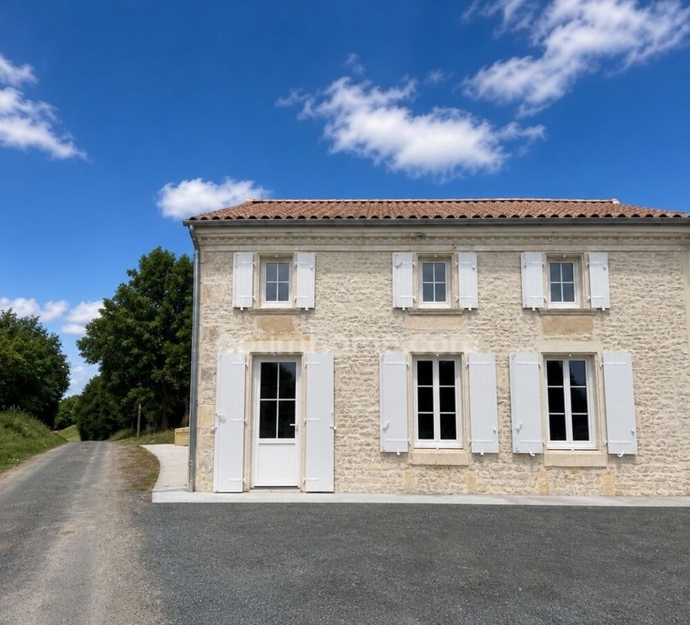 Maison rénovée 141 m² - 3 chambres - Suite parentale - Jardin - Moragne (17430)