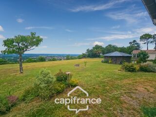  Maison � vendre 7 pi�ces 235 m�