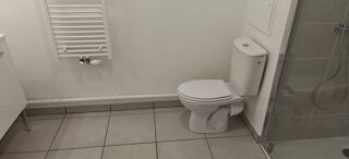  Appartement à louer 2 pièces 45 m²