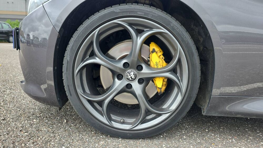 Giulia 2.2 JTD 210 Q4 AT8 Veloce Ti - Automatique 2020 occasion 82000 Montauban