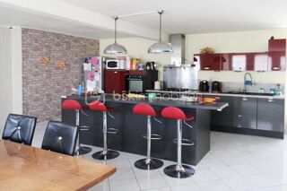  Maison � vendre 6 pi�ces 145 m�