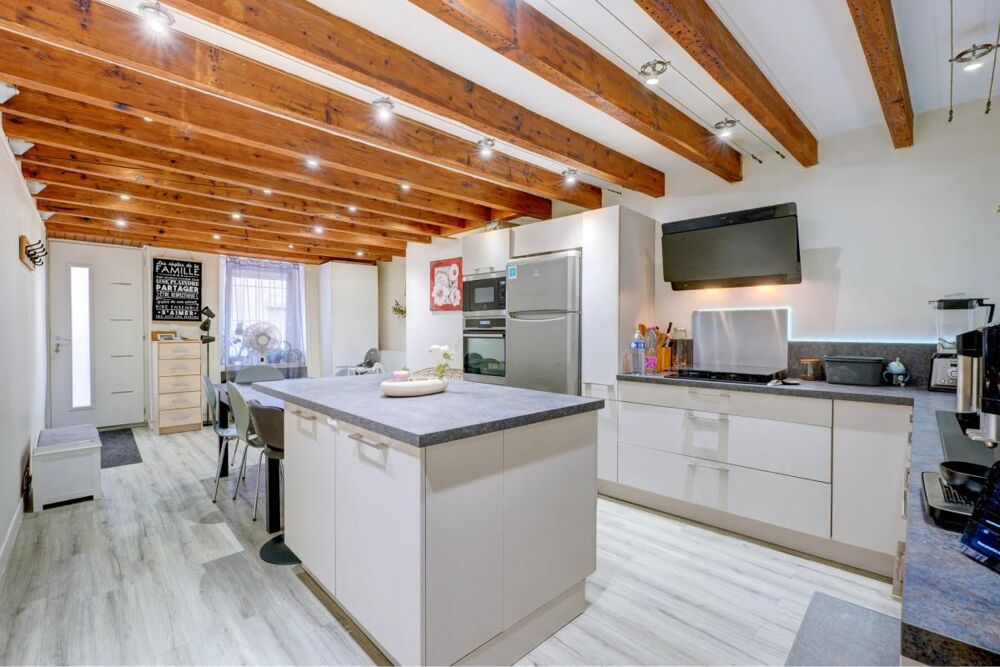 Vente Maison Maison de 7 pièces de 148 m² à Villefranche-sur-Saône Villefranche sur saone