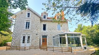  Maison  vendre 6 pices 262 m