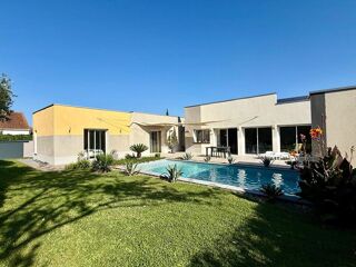  Villa à vendre 5 pièces 160 m²
