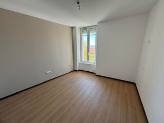  Appartement à louer 3 pièces 66 m²
