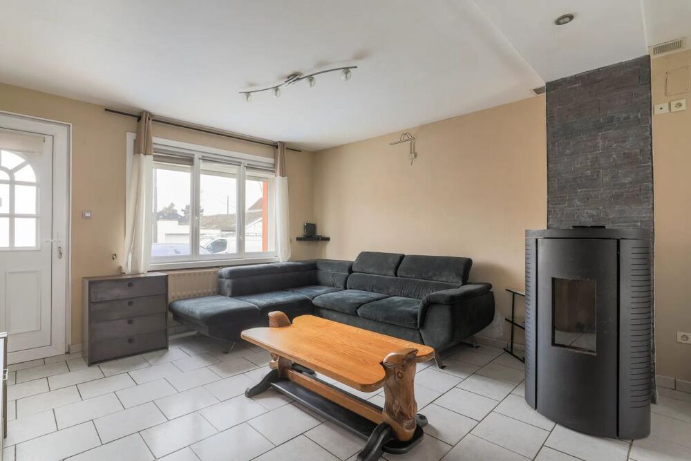Vente Maison Maison de 4 pièces de 100 m² à Petite-Forêt Petite foret