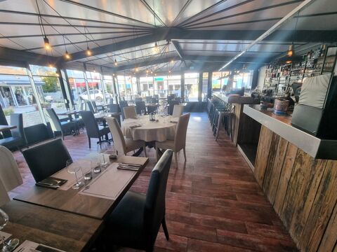 ILE D'OLERON (17) A Vendre Murs & Fonds commerce restaurant emplacement n&deg;1 Port de LA COTINIERE 795000 17310 La cotiniere
