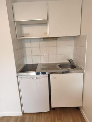  Appartement à louer 1 pièce 20 m²
