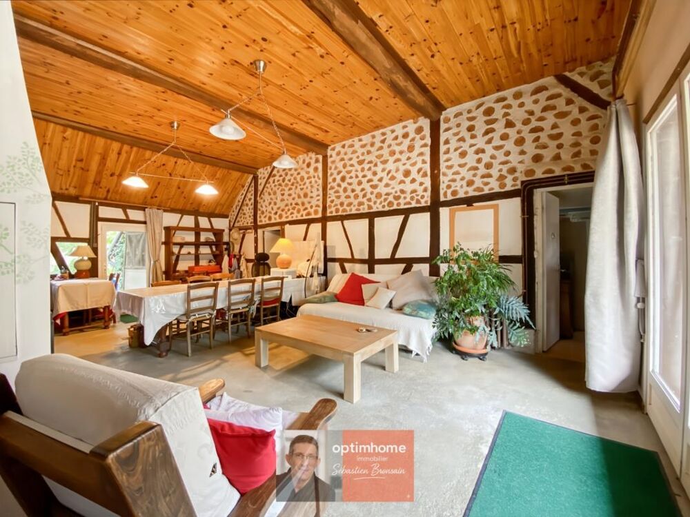Vente Maison Ferme bressane rénovée – 136 m² – 5 chambres – 2,3 ha – Boxes chevaux Le planois