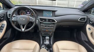 Q30 1.6 T 156 7G-DCT Premium 2017 occasion 91170 Viry Chatillon