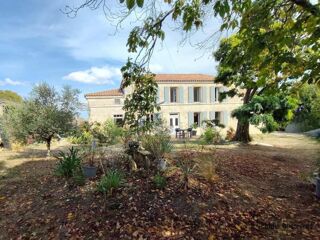 Maison 6 pièces 180 m² · à Ardillières · 180 m² · 449 000 €