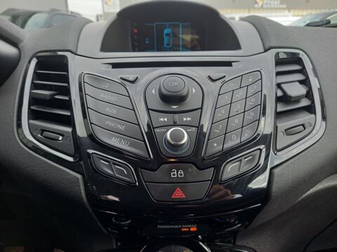 Fiesta 1.6 TDCi 95 CH TITANIUM PHASE 2 2015 occasion 14650 Carpiquet