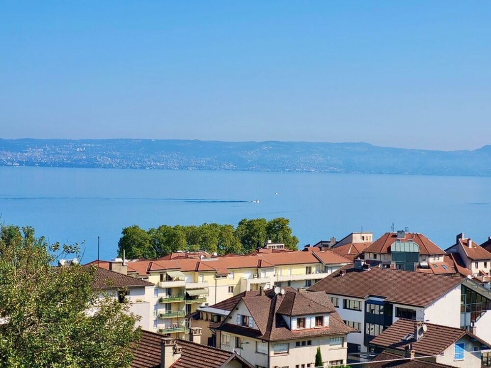 STUDIO-BIS TRAVERSANT - VUE LAC - EVIAN LES BAINS (74)