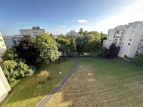   Appartement 3 pi�ces avec balcon et garage Appartement - 3 pi�ce(s) - 67 m�