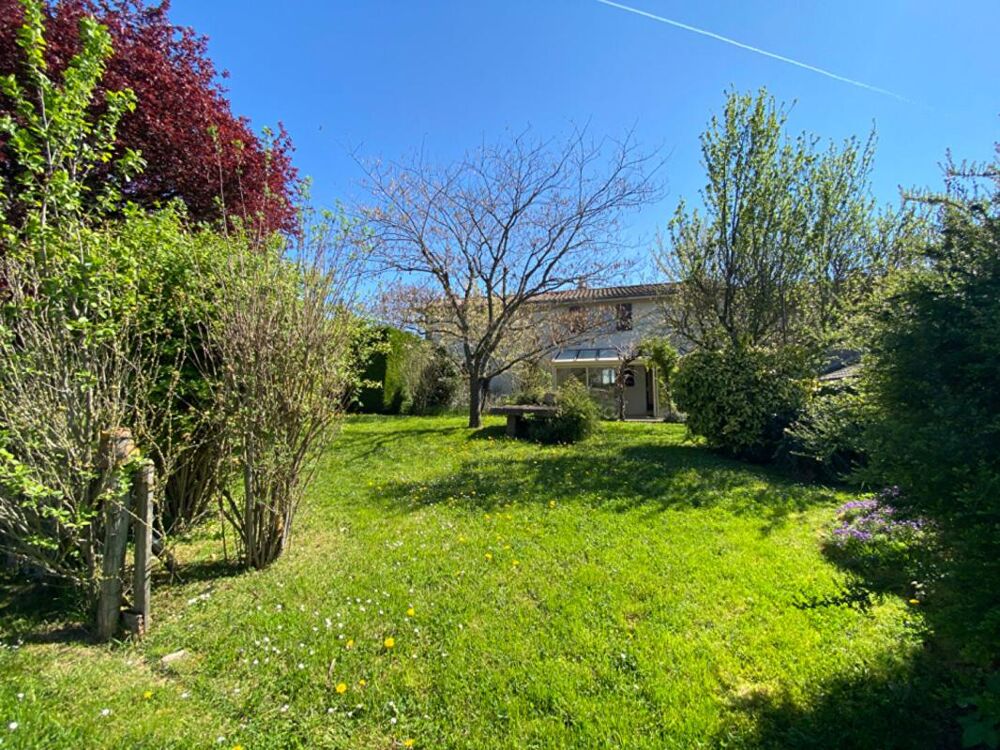 Maison à vendre à Hurigny - 6 pièces de 120 m2