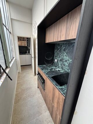  Appartement à louer 4 pièces 83 m²