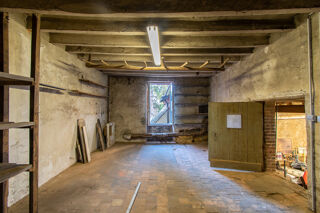  Remise / Grange  vendre 5 pices 234 m