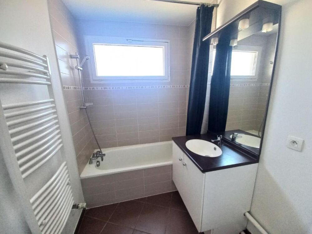 Location Appartement T2 avec balcon et parking à CLERMONT FERRAND Clermont ferrand