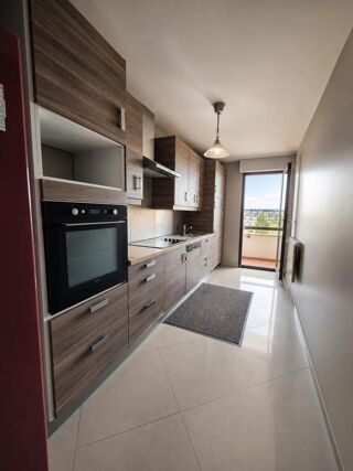  Appartement à vendre 4 pièces 77 m²