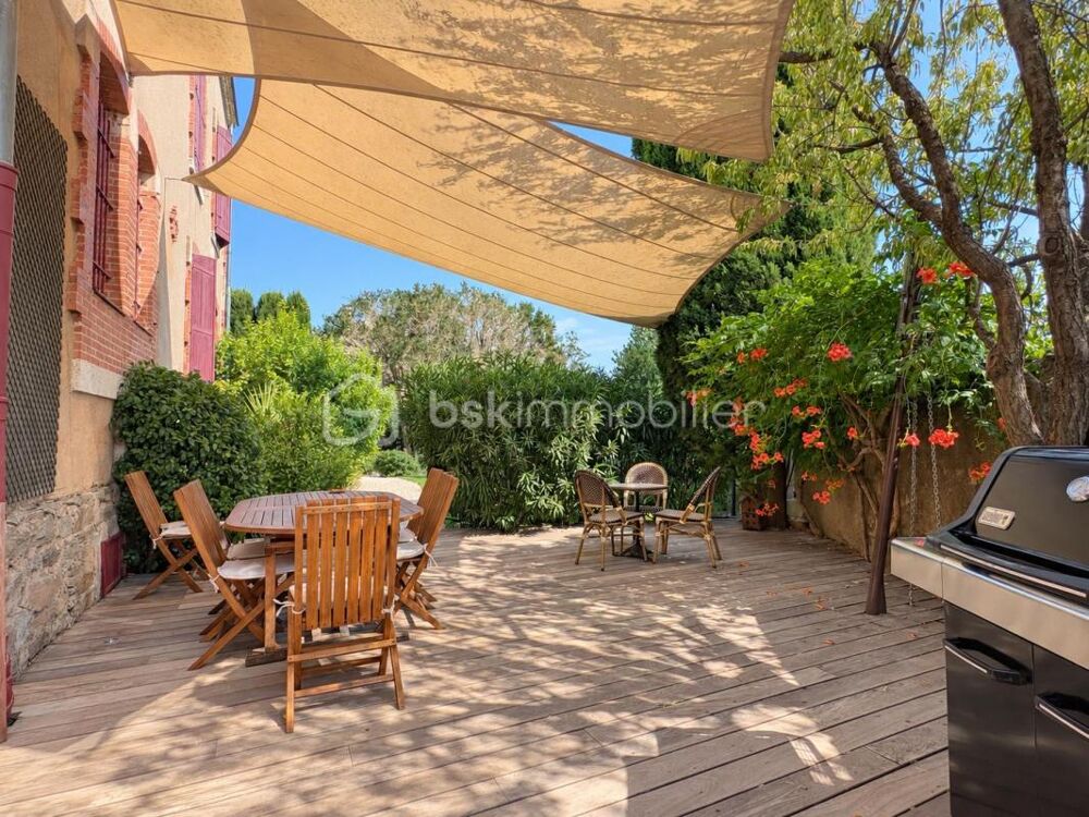 Vente Propriété/Château Maison de maître : cinq suites, piscine, spa et garage de 100 m² Castelnau d aude