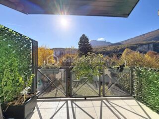  Appartement  vendre 4 pices 76 m