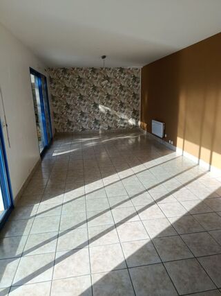  Maison à louer 5 pièces 107 m²