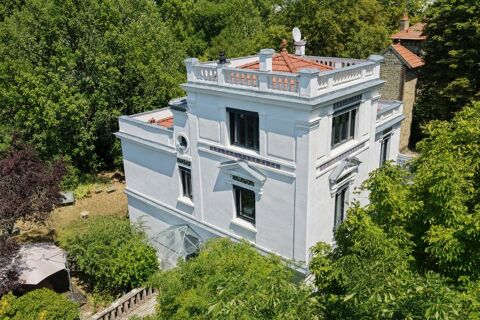   VILLA D'EXCEPTION DE 8 PIECES – UN JOYAU DU PATRIMOINE OVILLOIS Propriété/château - 8 pièce(s) - 187 m²
