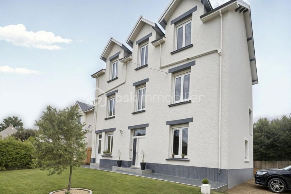 Grande maison familiale de caractère  289 m² / 205 m² habitable  Secteur de Kerhinet