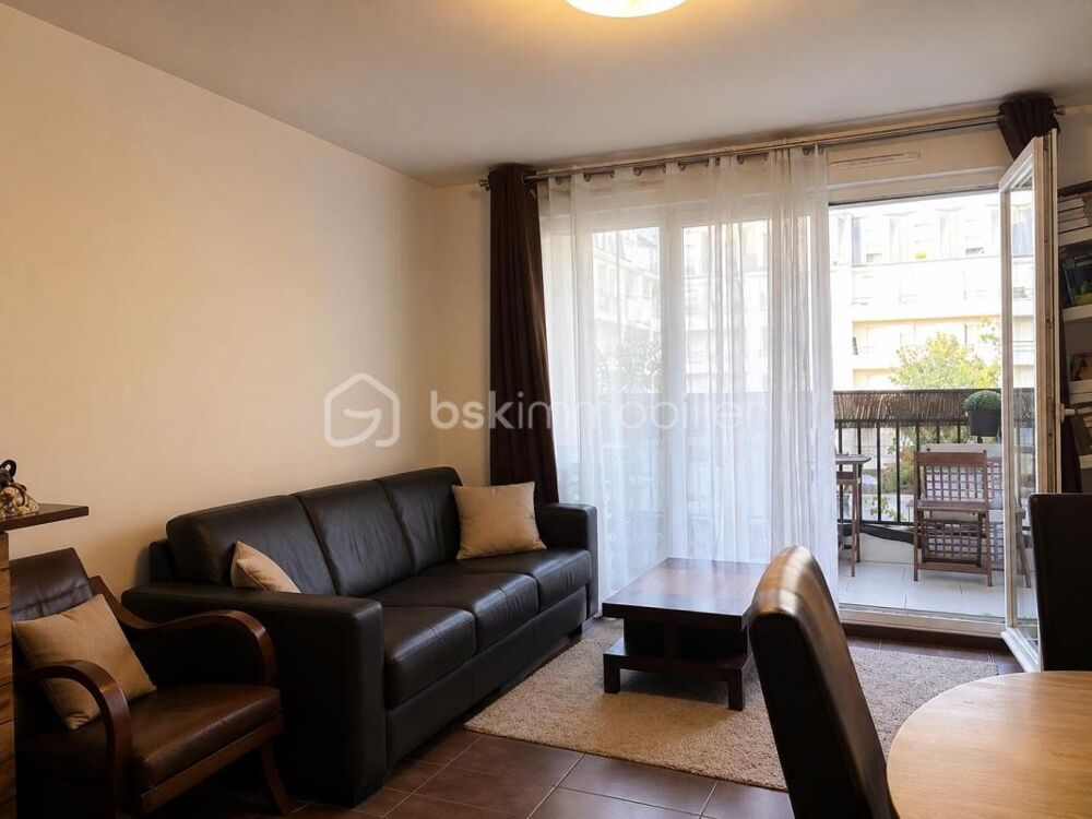 Vente Appartement Résidence STANDING - Appartement 3P avec BALCON + 2 Parking s/sol Drancy