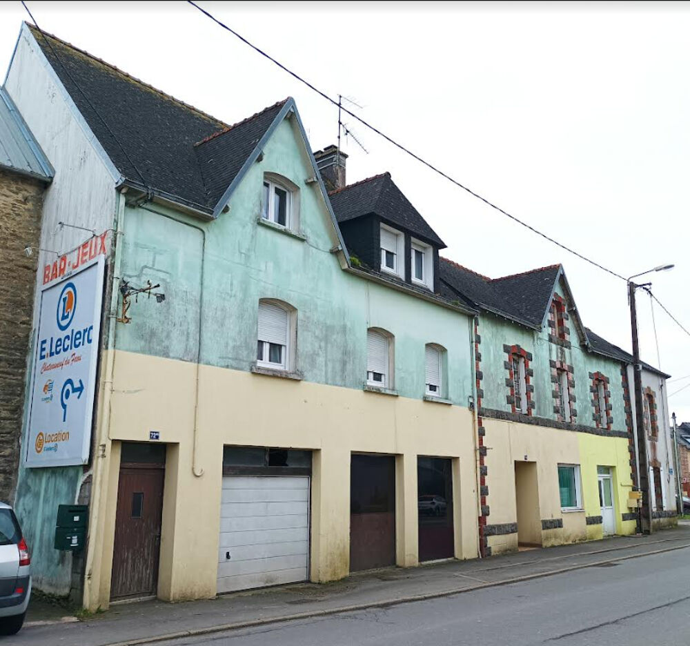 Vente Maison 29520 Châteauneuf du Faou Bâtiment 3 lots 1 appart 3 chambres 76 m² et 2 locaux 183 m² Chateauneuf du faou