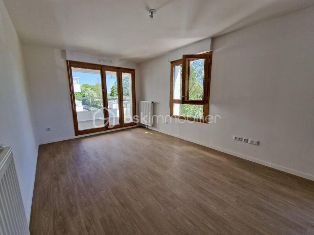 T3 Récent  62 m² + Terrasse + double parking  Champs-sur-Marne