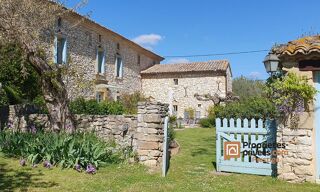  Propriété/château à vendre 9 pièces 331 m²