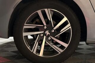 208 5 Portes 1.2 PureTech 12V S&S 100 cv Allure 2020 occasion 85190 Venansault