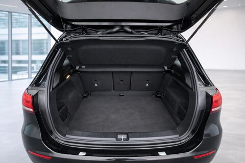 Classe B 1&deg; Main / 2L Diesel Carnet Mercedes Bo&icirc;te auto 180 Style Lin 2022 occasion 60430 Abbecourt