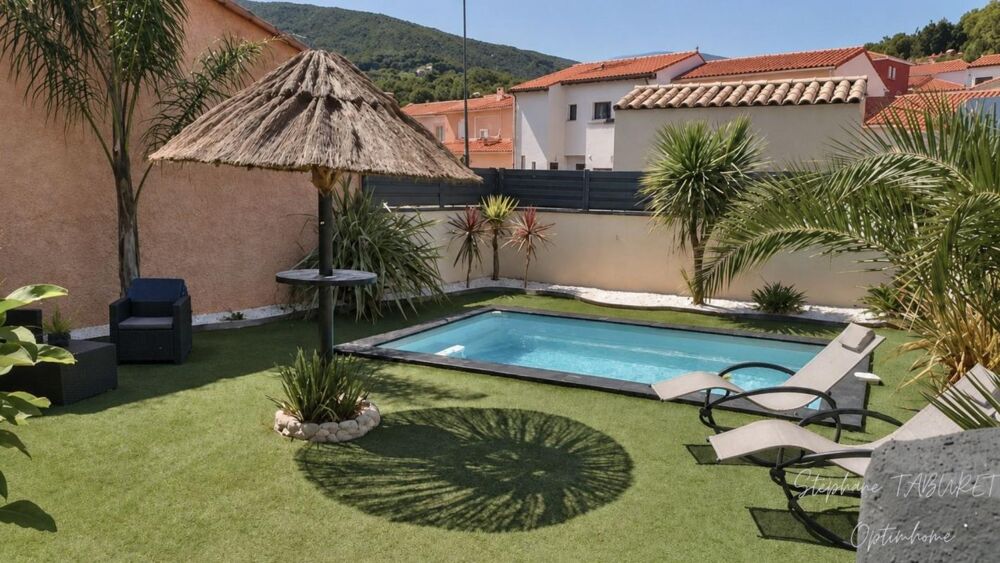 VILLA CONTEMPORAINE DE 120 M² AVEC PISCINE ET 883 M² DE TERRAIN À CÉRET
