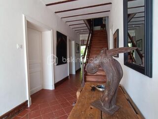  Maison � vendre 9 pi�ces 292 m�