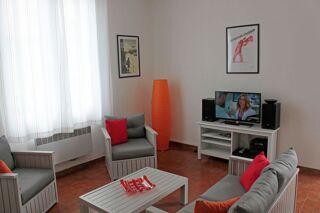  Appartement à louer 3 pièces 75 m²