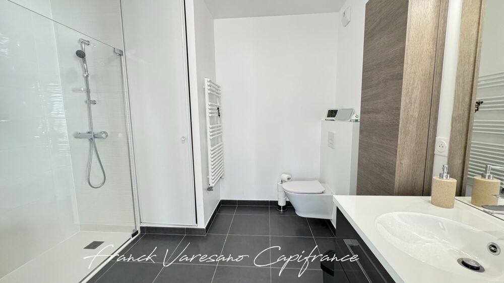 Vente Appartement NOISY-LE-ROI – APPARTEMENT AVEC JARDIN, TERRASSE ET DOUBLE PARKING – DISPONIBLE IMMÉDIATEMENT Noisy le roi