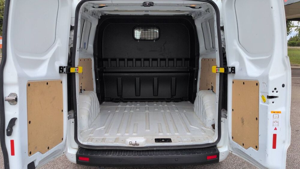 Transit Custom CA 320 L2H1 2.0 EcoBlue 130 Trend Business 2021 occasion 21170 Saint Usage