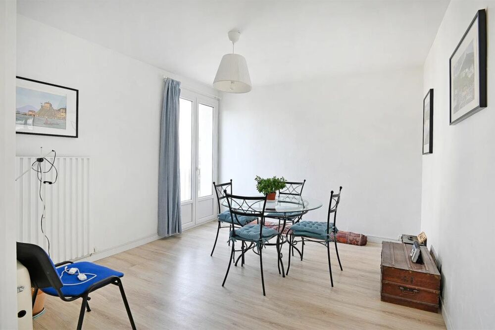 Appartement de 4 pièces de 87 m² à Nîmes