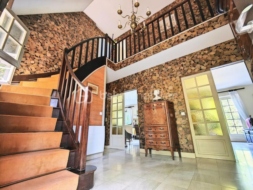 Vente Maison Maison d'exception dans un parc boisé privé avec tennis Jouars pontchartrain