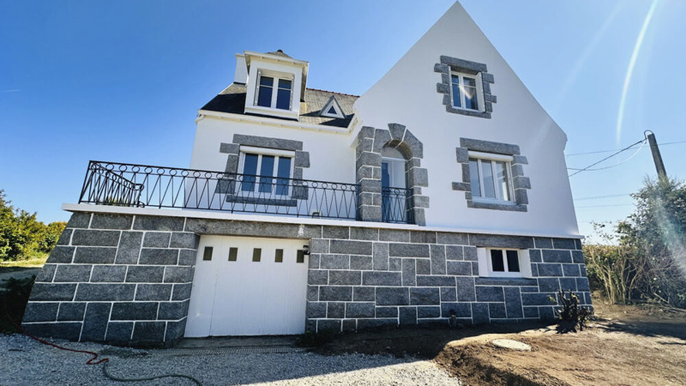 VUE MER, Anse de GOULIEN , maison darchitecte rénovée avec vue dégagée