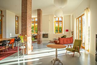  Maison à vendre 5 pièces 231 m²