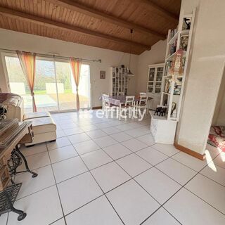  Maison � vendre 6 pi�ces 167 m�
