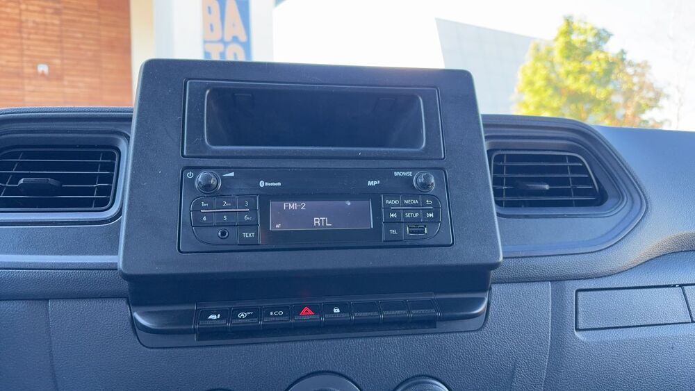 NV400 VU 20 m&sup3; 2.3 dCi 145 . - Premi&egrave;re main 2021 occasion 01120 Dagneux