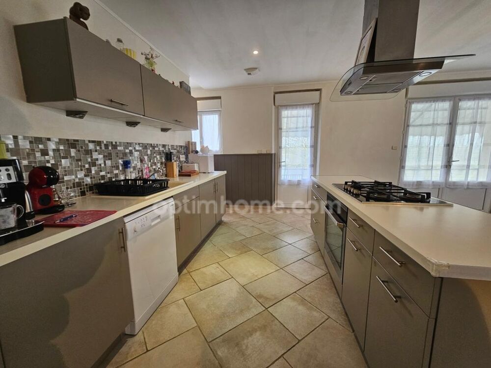 Vente Maison RARE Maison de 195 m², 5 chambres et 107 m² de garage Trois palis