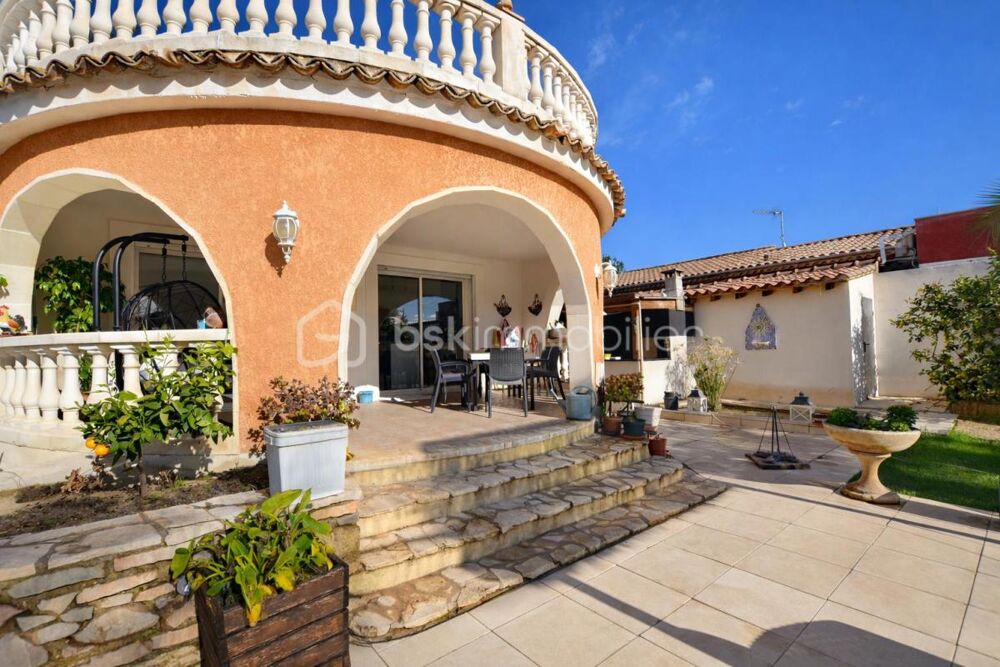 Villa 139 m2 4 chambres piscine garage