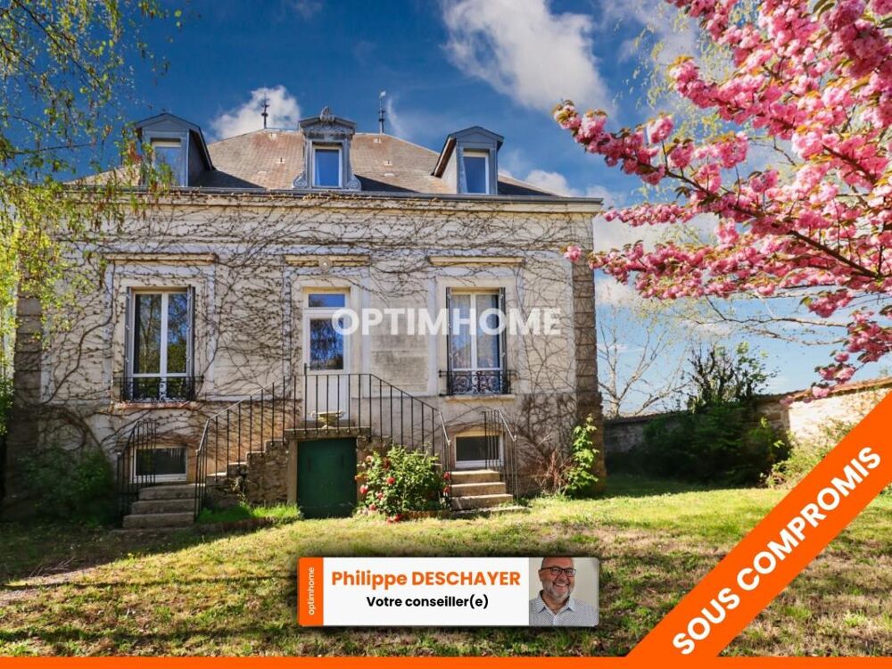 Vente Maison Maison de Charme et de Caractère -175 m² environ - 10 pièces - 7 chambres - Terrain 1450 m² environ - SAINT SULPICE LES FEUILLES Saint sulpice les feuilles