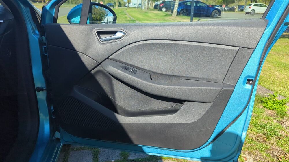 Clio V 1.6 E-Tech 140 BVA Business - Automatique 2021 occasion 59650 Villeneuve D Ascq