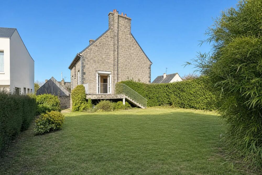 Charmante maison en pierre 1931 de 133m² Ploufragan